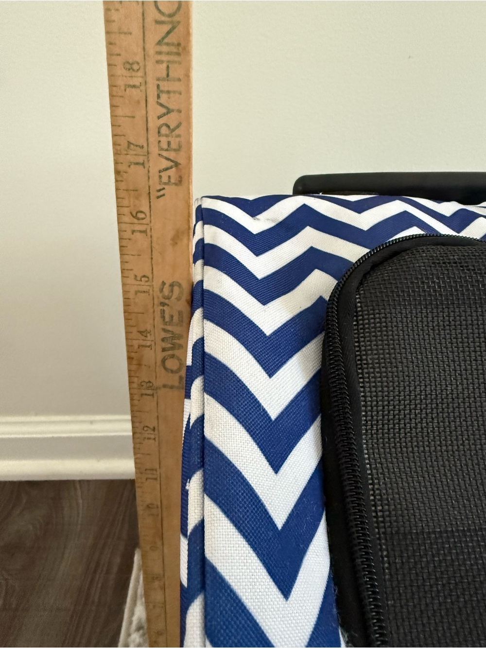 Rolling Pet Carrier with Blue Chevron Print - Picture 7 of 9